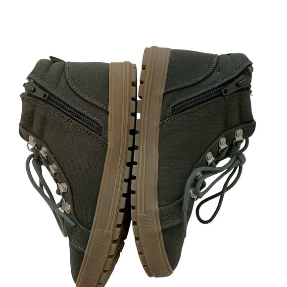 GAP Army Green Combat Boots - Picture 5 of 7